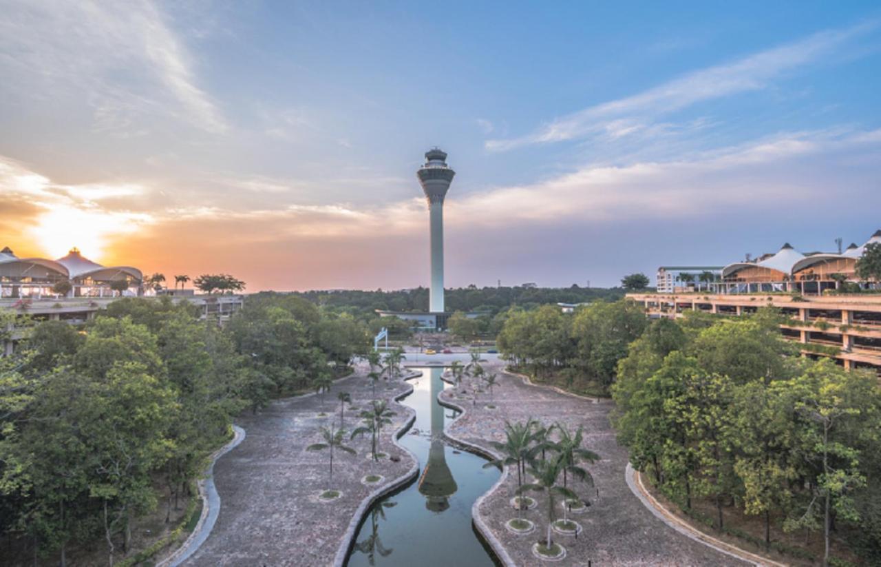 Klia Lili Residensi 5 Plus 2 Pax With Splendid Pool Nilai Eksteriør bilde