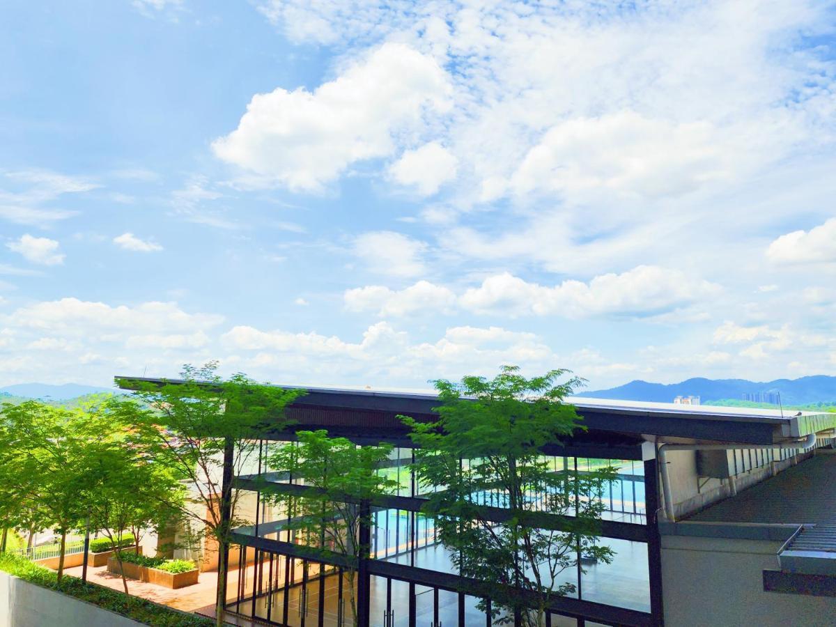 Klia Lili Residensi 5 Plus 2 Pax With Splendid Pool Nilai Eksteriør bilde